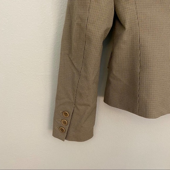 Theory Tan Classy Button Front Blazer Pockets Size 6 - Picture 11 of 11
